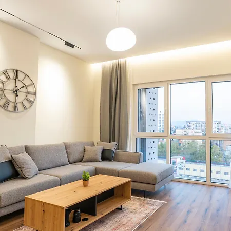 Cane Emerald * Tirana